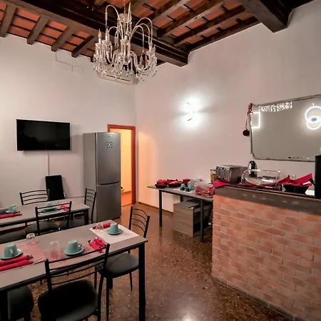 Bed & Breakfast Le Stanze Dei Ghibellini Florence