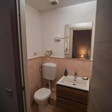 Le Stanze Dei Ghibellini Bed & Breakfast *